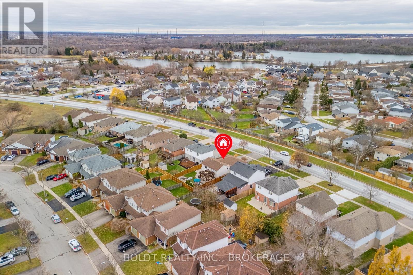 84 Confederation Avenue, Thorold, Ontario  L2V 5A6 - Photo 25 - X12608820