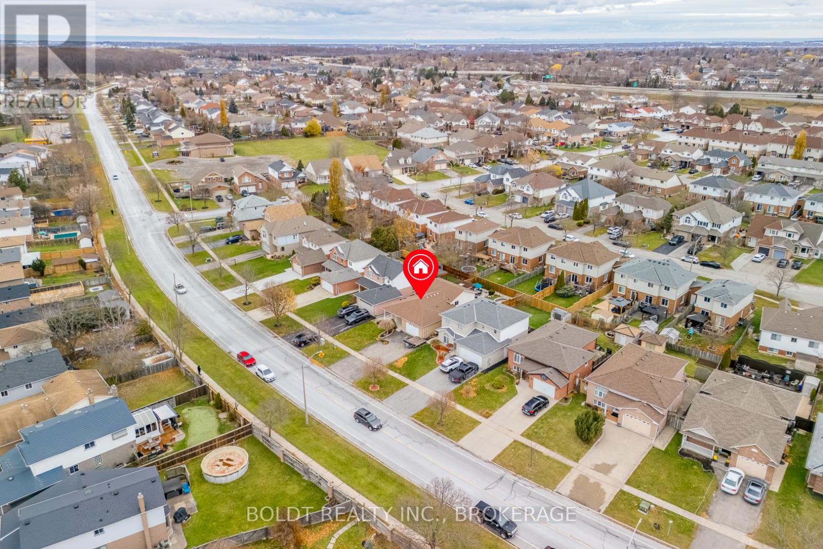 84 Confederation Avenue, Thorold, Ontario  L2V 5A6 - Photo 30 - X12608820