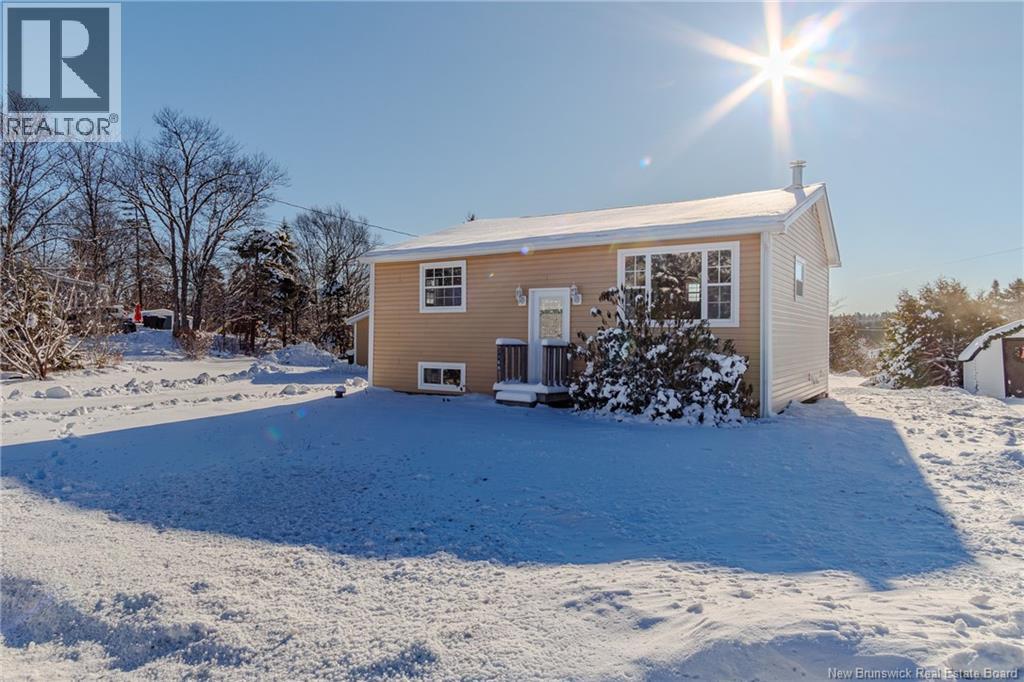 3468 Loch Lomond Road, Saint John, New Brunswick E2N 1B8 - Photo 2 - NB131074