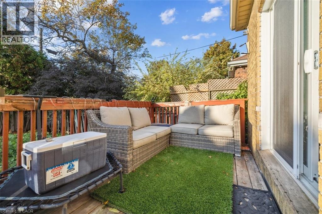 8 Wavell Avenue, Hamilton, Ontario  L9A 2T2 - Photo 17 - 40781623