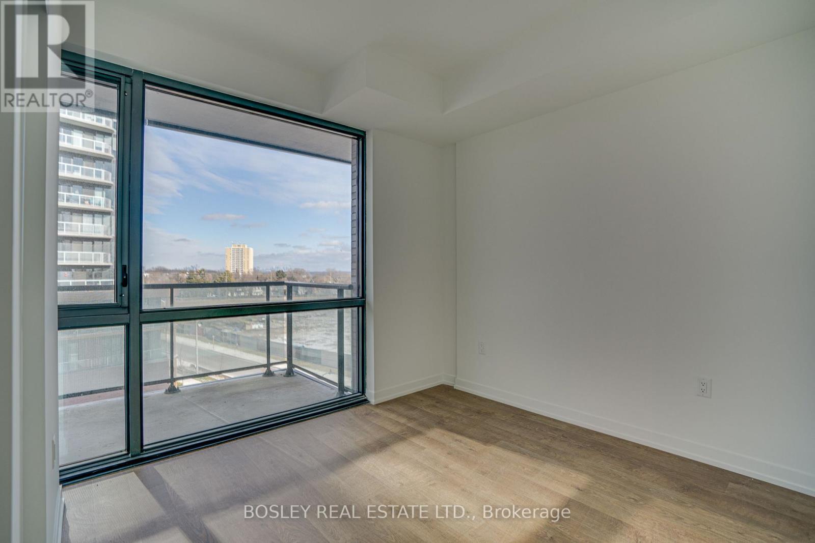 414 - 251 Masonry Way, Mississauga (Port Credit), Ontario  L5H 0B3 - Photo 12 - W12608826