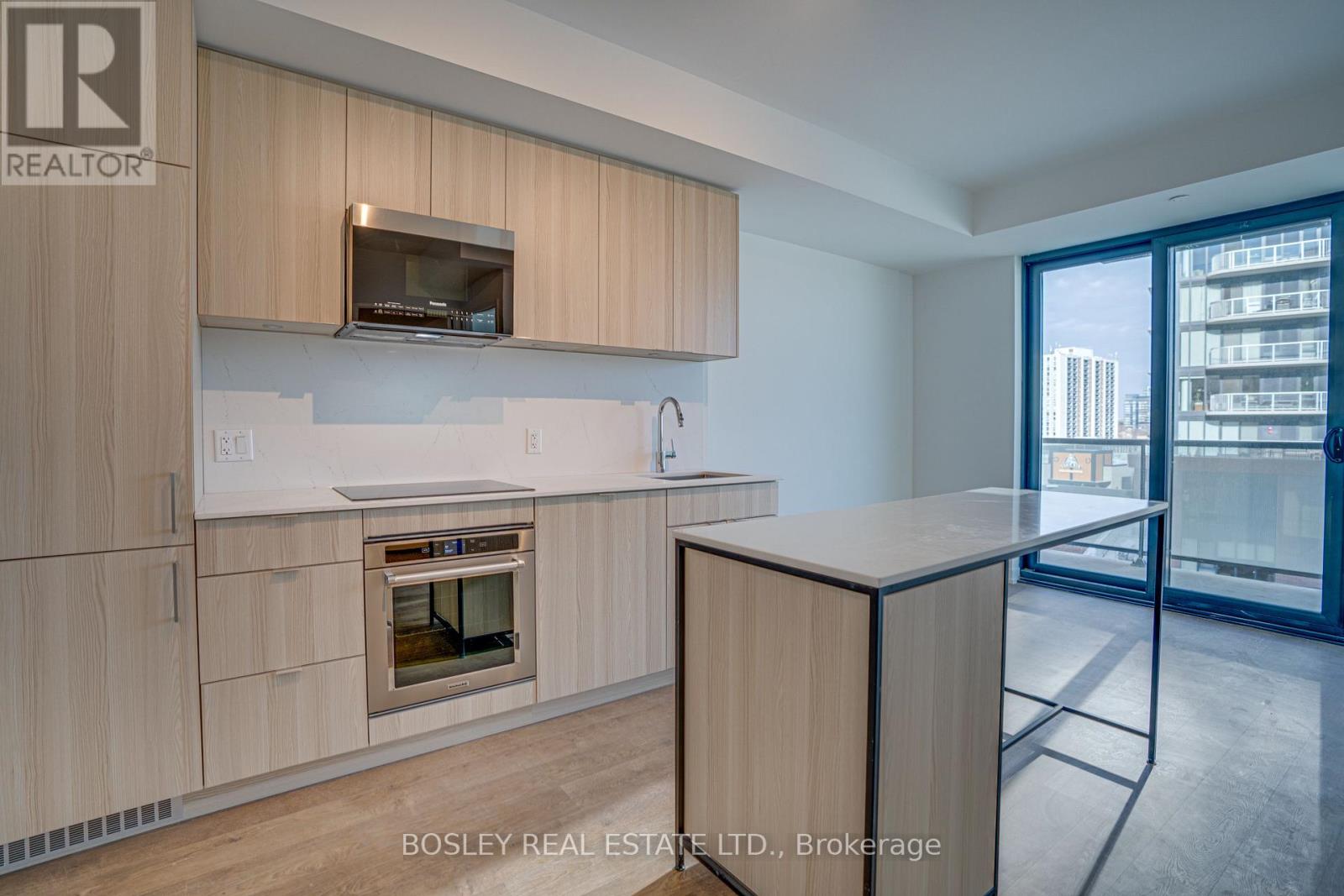 414 - 251 Masonry Way, Mississauga (Port Credit), Ontario  L5H 0B3 - Photo 2 - W12608826