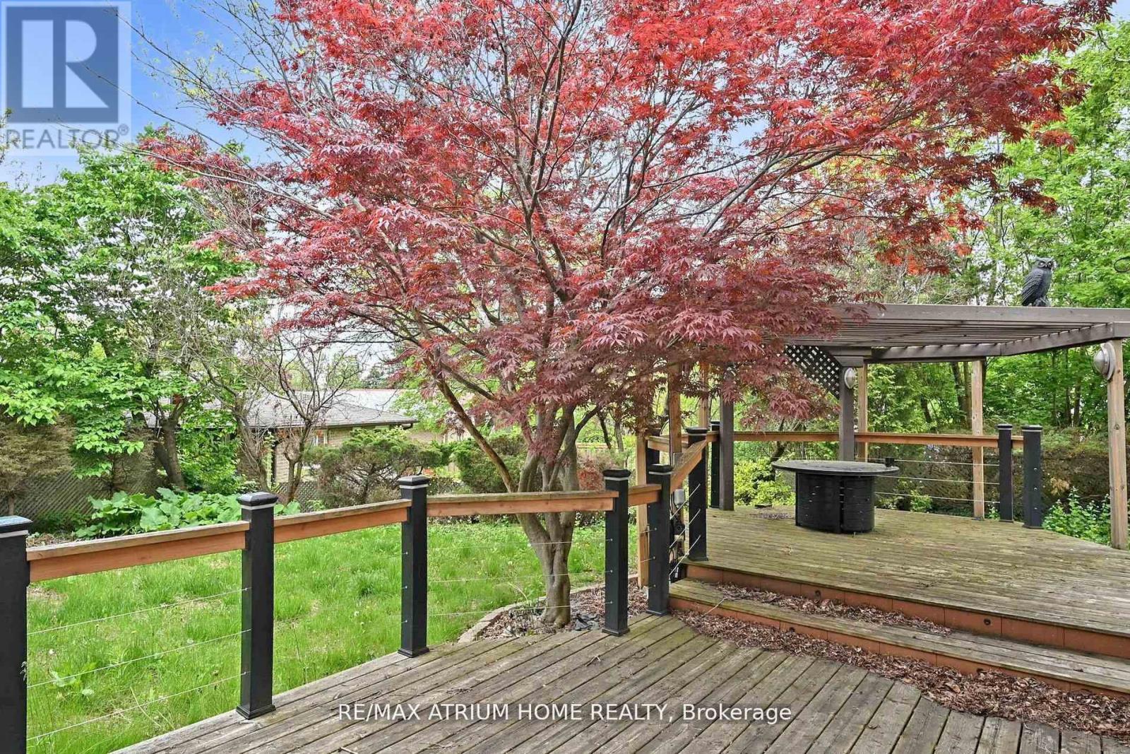 3672 Galeair Court, Mississauga, Ontario  L5C 2H5 - Photo 37 - W12608838