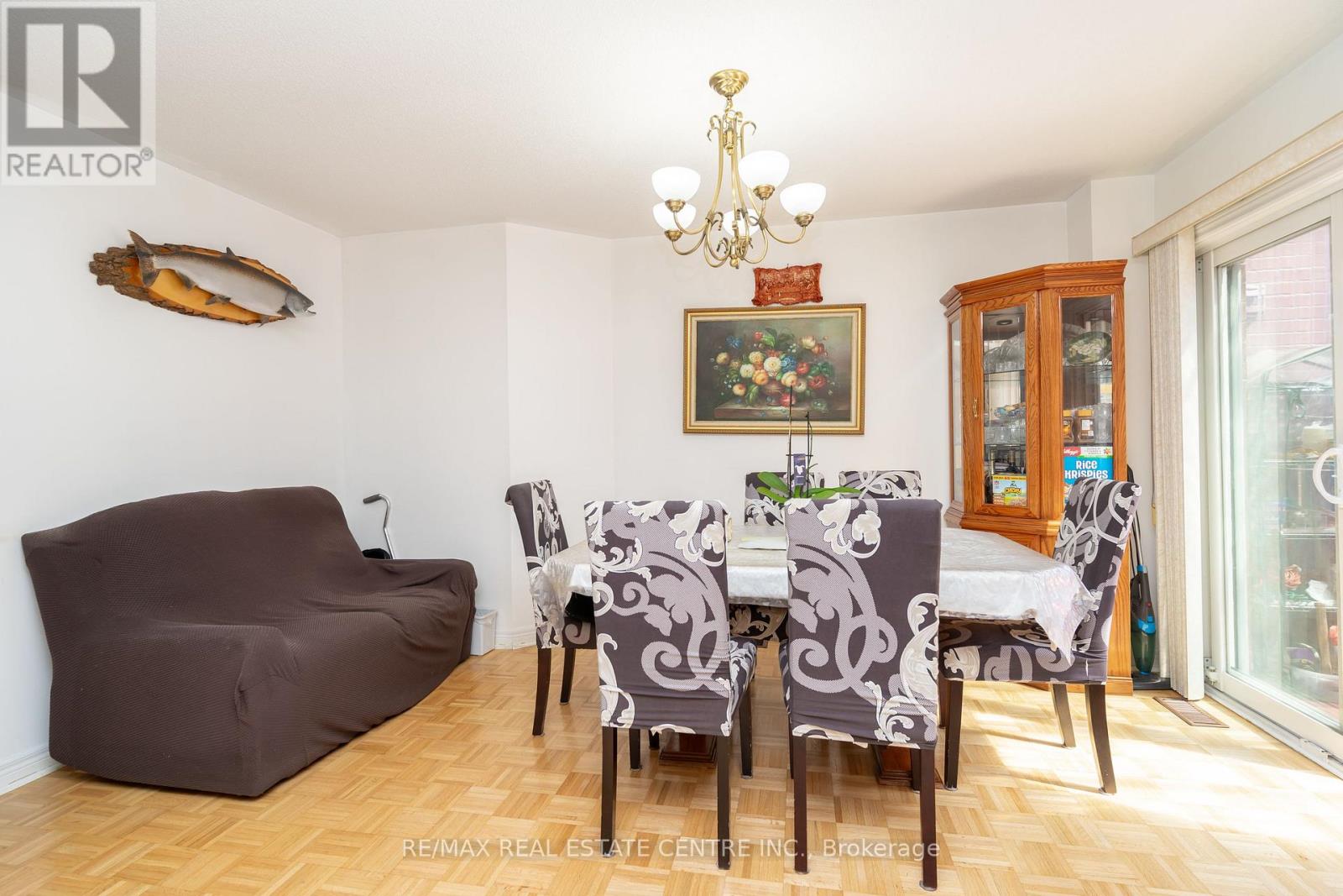 83 Checkerberry Crescent, Brampton, Ontario  L6R 2S9 - Photo 6 - W12608842