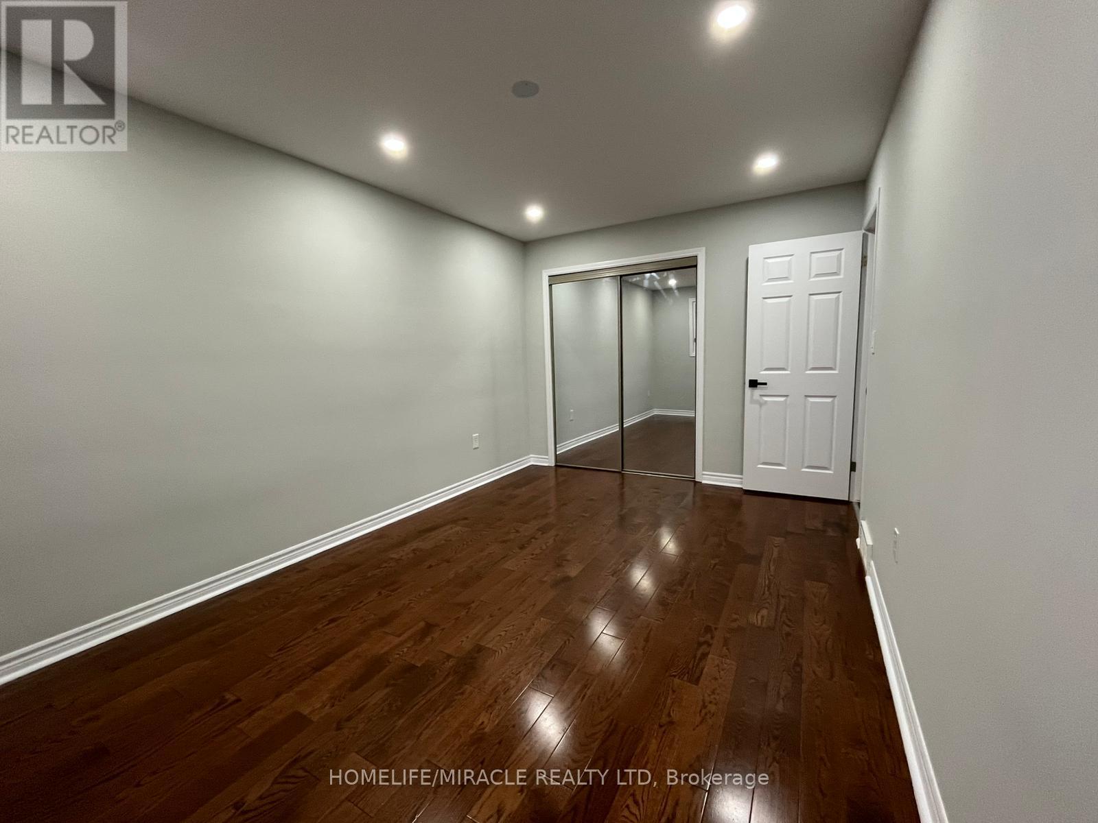 7043 Bonnie Street, Niagara Falls, Ontario  L2G 7N1 - Photo 20 - X12608850