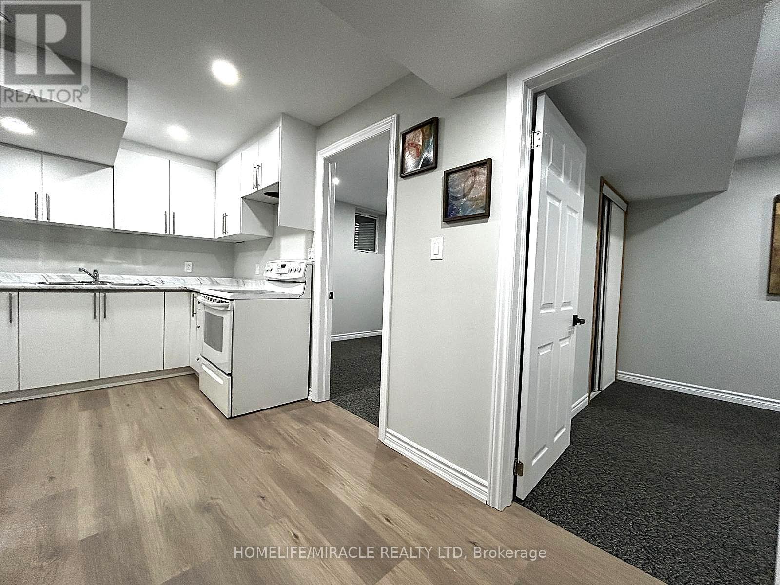 7043 Bonnie Street, Niagara Falls, Ontario  L2G 7N1 - Photo 36 - X12608850