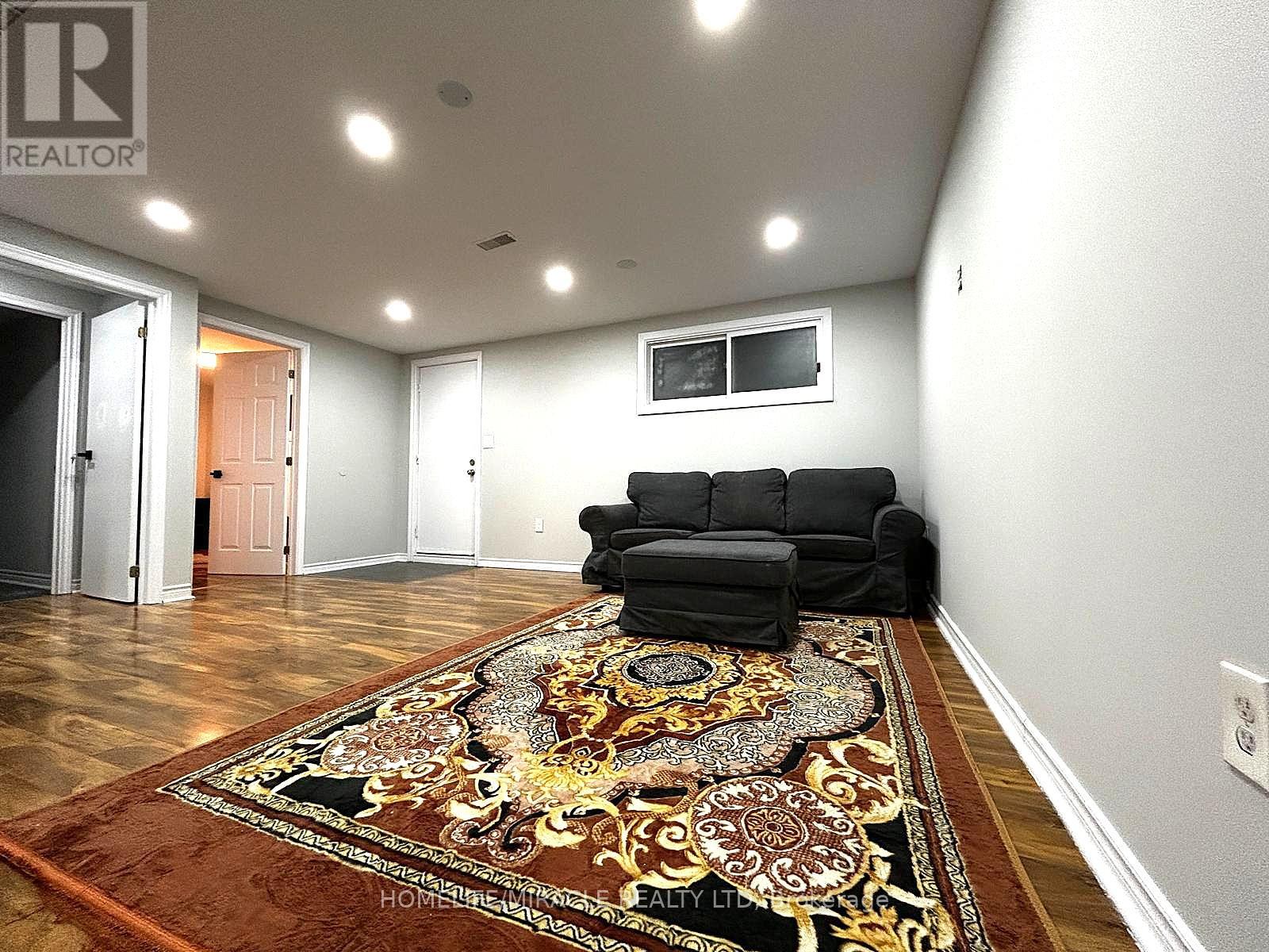 7043 Bonnie Street, Niagara Falls, Ontario  L2G 7N1 - Photo 41 - X12608850