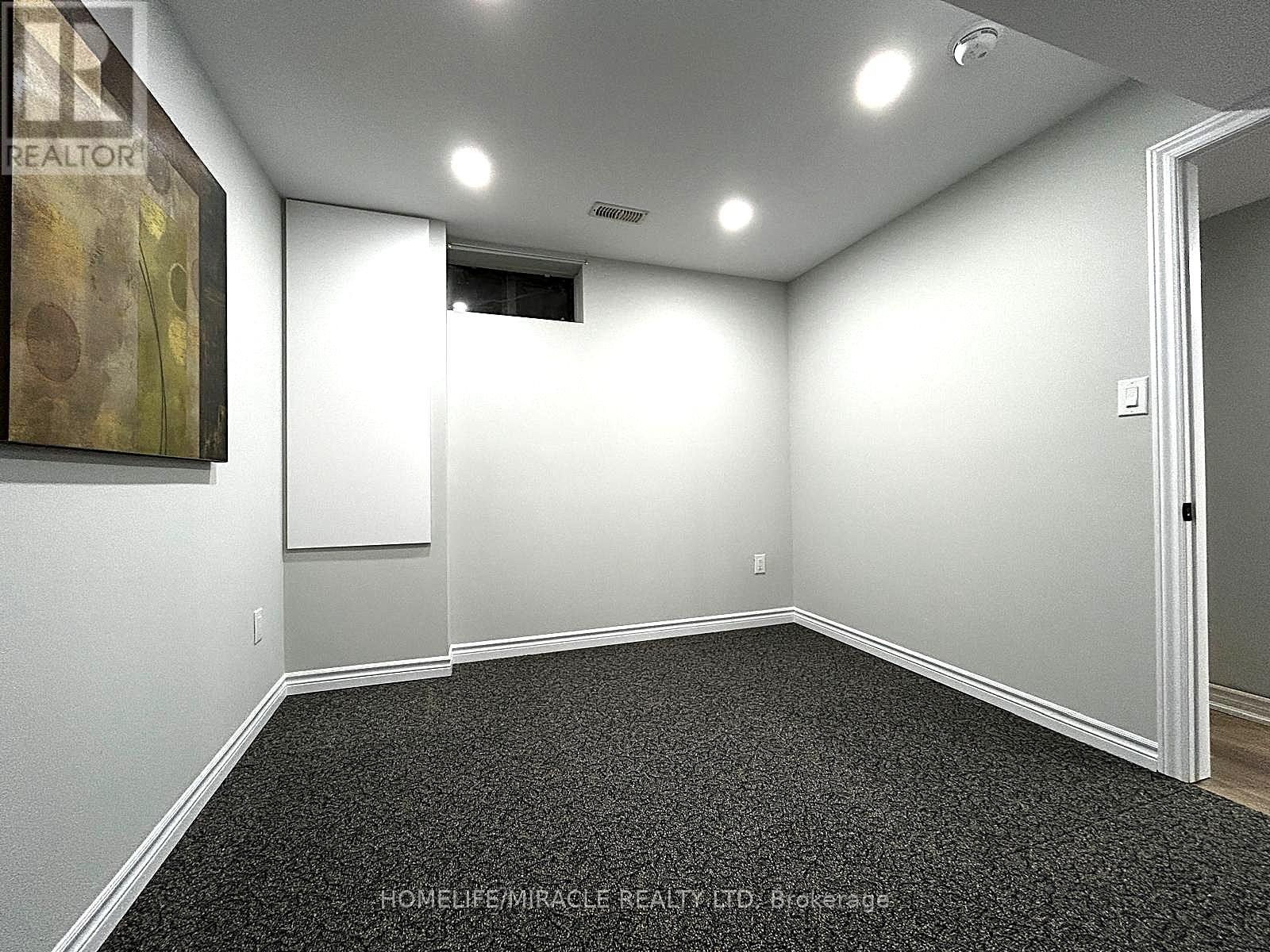 7043 Bonnie Street, Niagara Falls, Ontario  L2G 7N1 - Photo 48 - X12608850