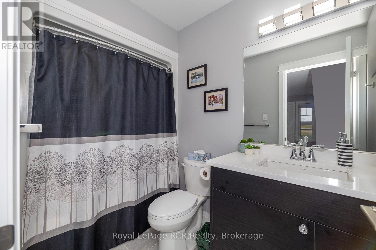 133 Hawthorn Crescent, Georgian Bluffs, Ontario  N0H 1S0 - Photo 19 - X12608872