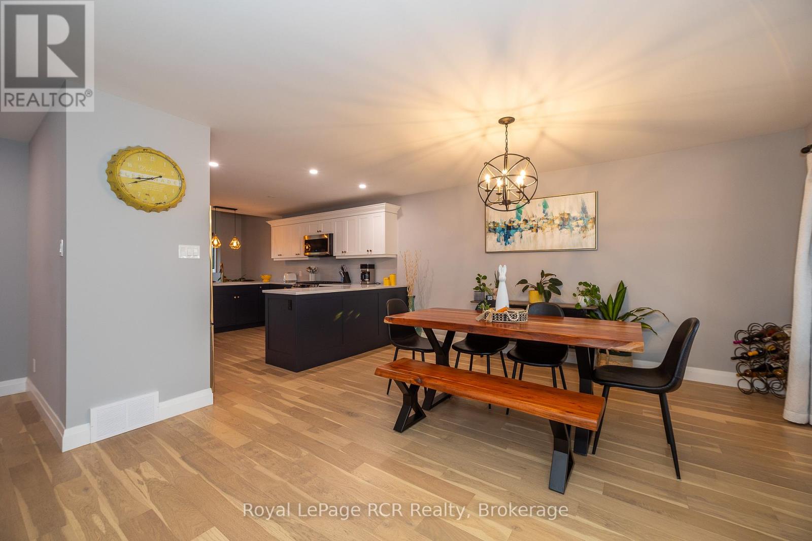 133 Hawthorn Crescent, Georgian Bluffs, Ontario  N0H 1S0 - Photo 41 - X12608872