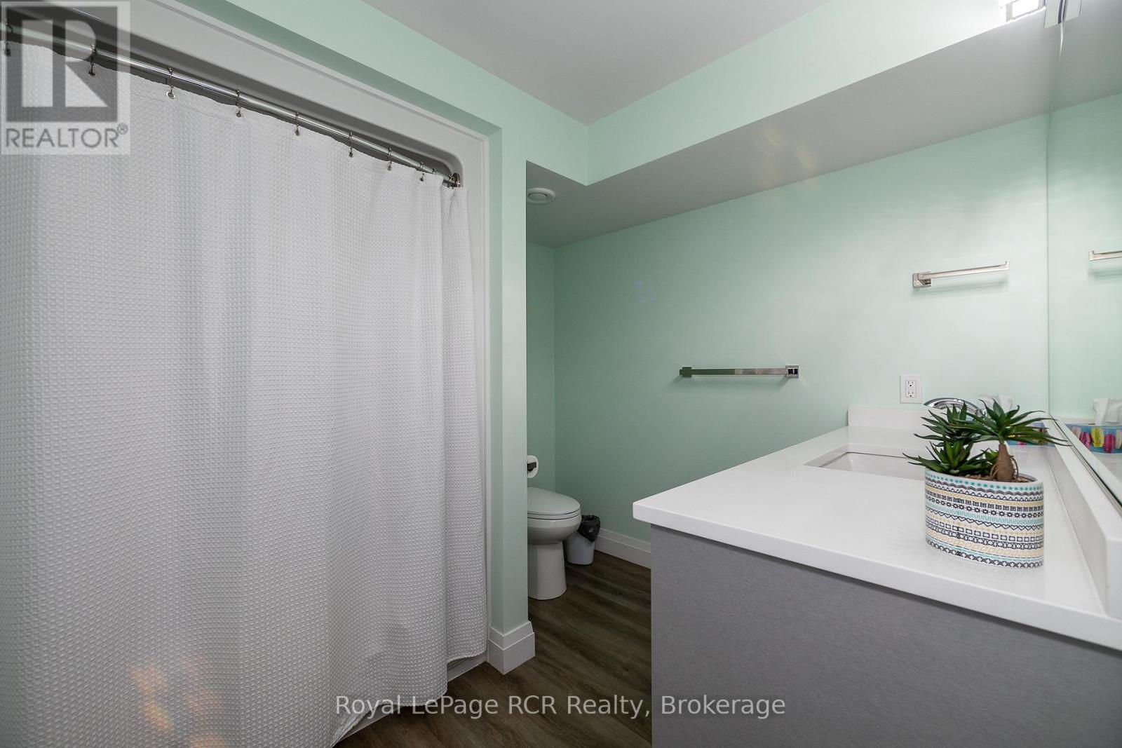 133 Hawthorn Crescent, Georgian Bluffs, Ontario  N0H 1S0 - Photo 45 - X12608872