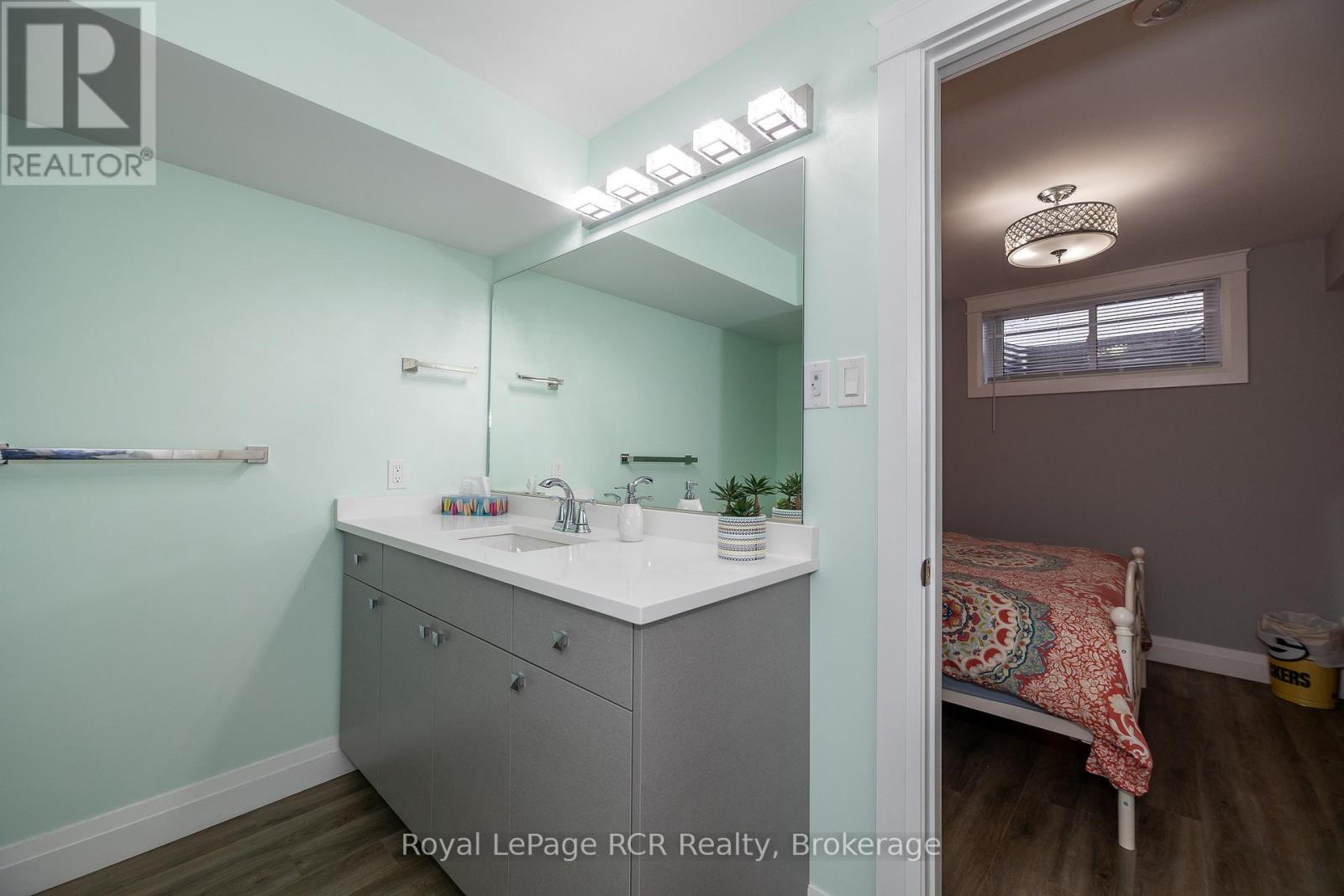 133 Hawthorn Crescent, Georgian Bluffs, Ontario  N0H 1S0 - Photo 46 - X12608872