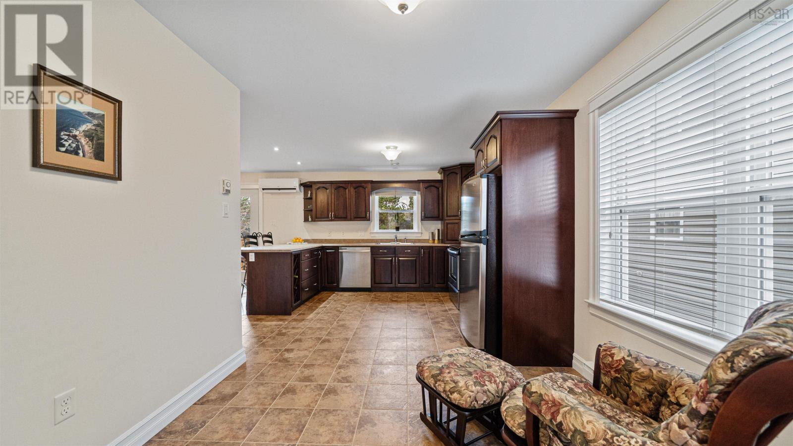 934 Basinview Drive, Bedford, Nova Scotia  B4A 4K9 - Photo 10 - 202529065