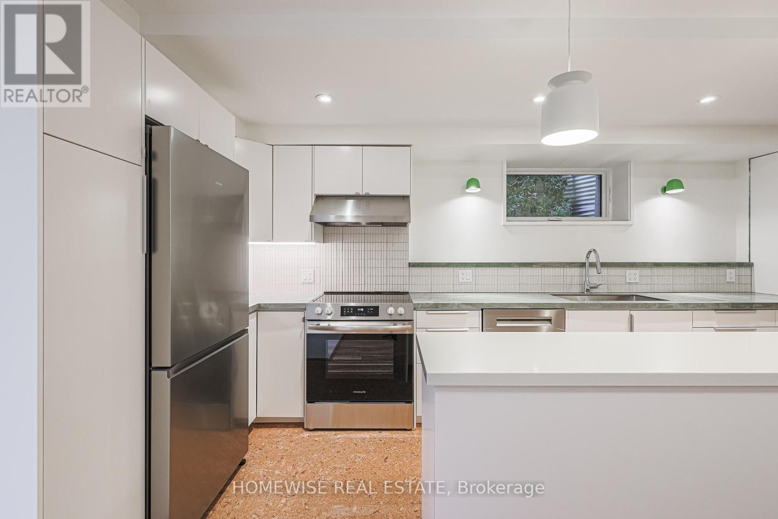 83 Clinton Street, Toronto (Palmerston-Little Italy), Ontario  M6G 2Y4 - Photo 19 - C12608866