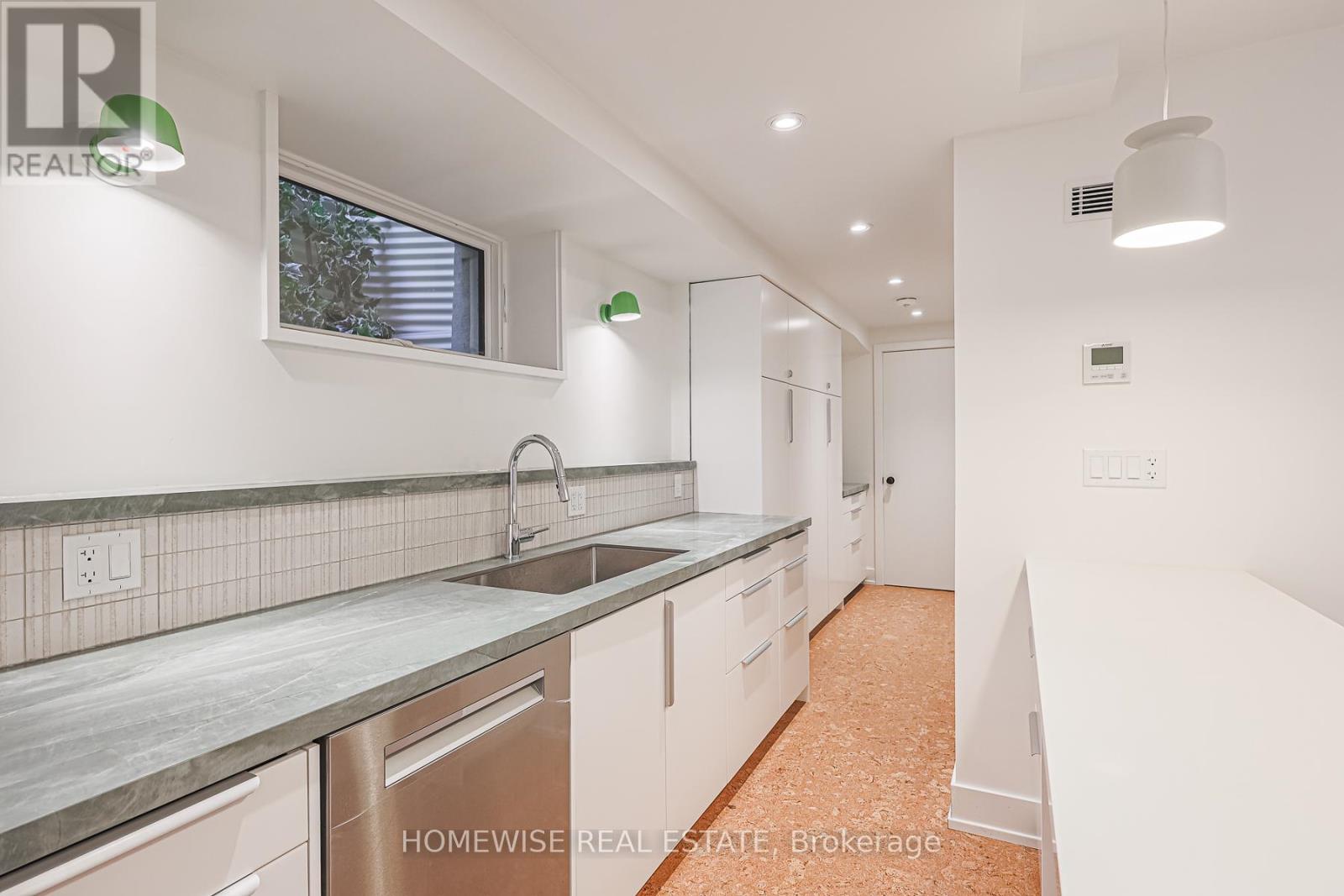 83 Clinton Street, Toronto (Palmerston-Little Italy), Ontario  M6G 2Y4 - Photo 28 - C12608866