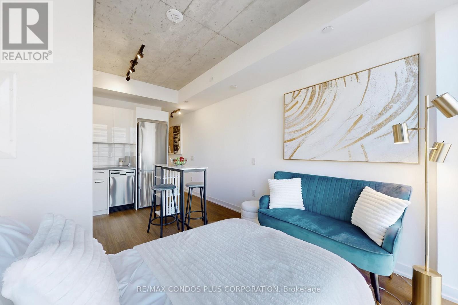 1004 - 195 Mccaul Street, Toronto, Ontario  M5T 0E5 - Photo 7 - C12608884