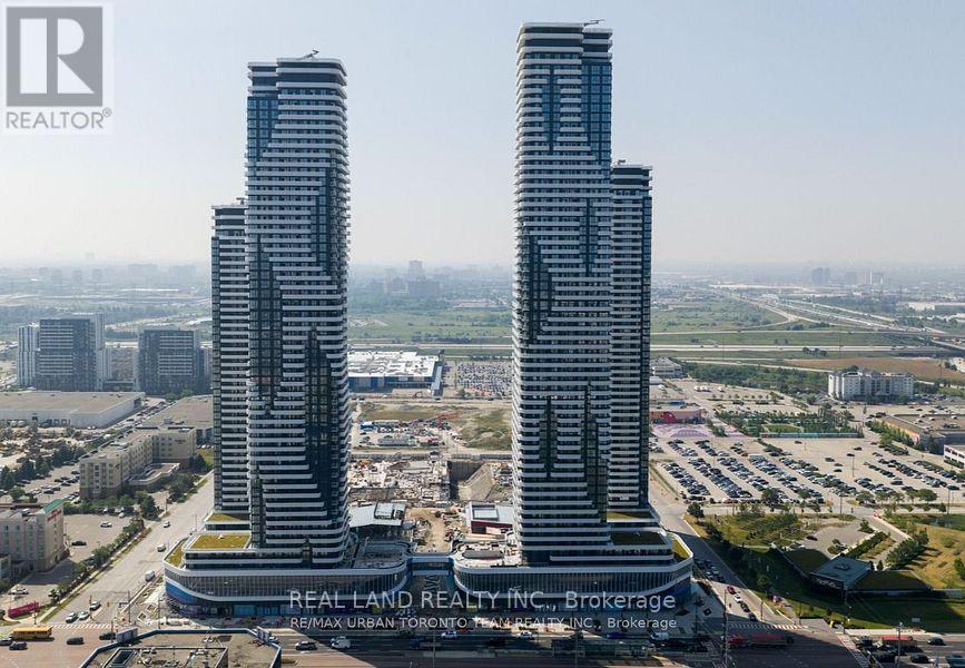 3603 - 8 Interchange Way, Vaughan, Ontario  L4K 5Z7 - Photo 2 - N12608864