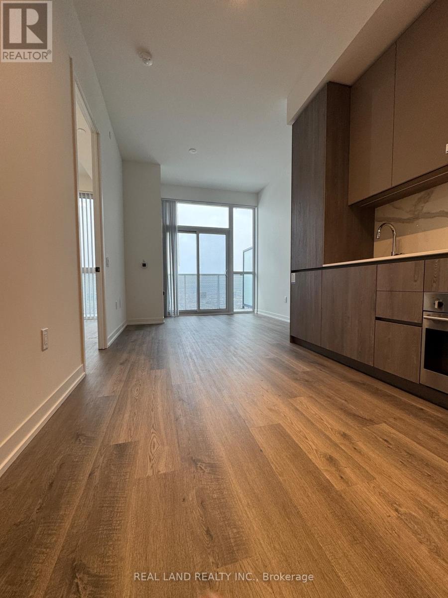 3603 - 8 Interchange Way, Vaughan, Ontario  L4K 5Z7 - Photo 4 - N12608864