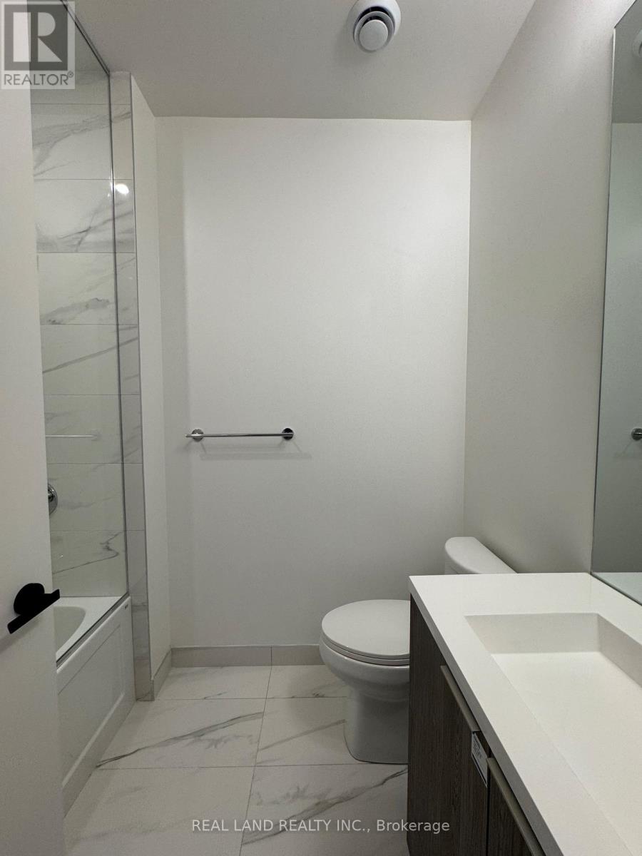 3603 - 8 Interchange Way, Vaughan, Ontario  L4K 5Z7 - Photo 5 - N12608864