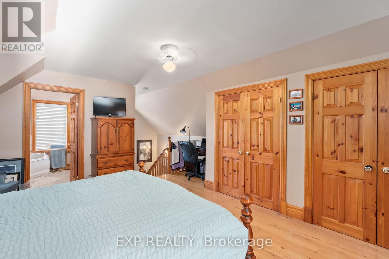 8923 Morning Glory Road, Georgina, Ontario  L0E 1N0 - Photo 30 - N12608876