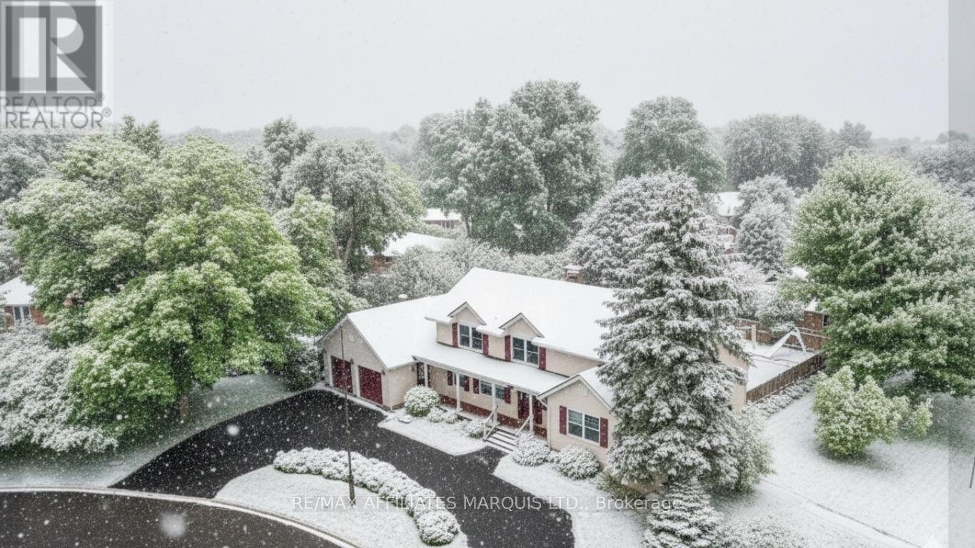 1356 LOCHIEL STREET, Cornwall, Ontario