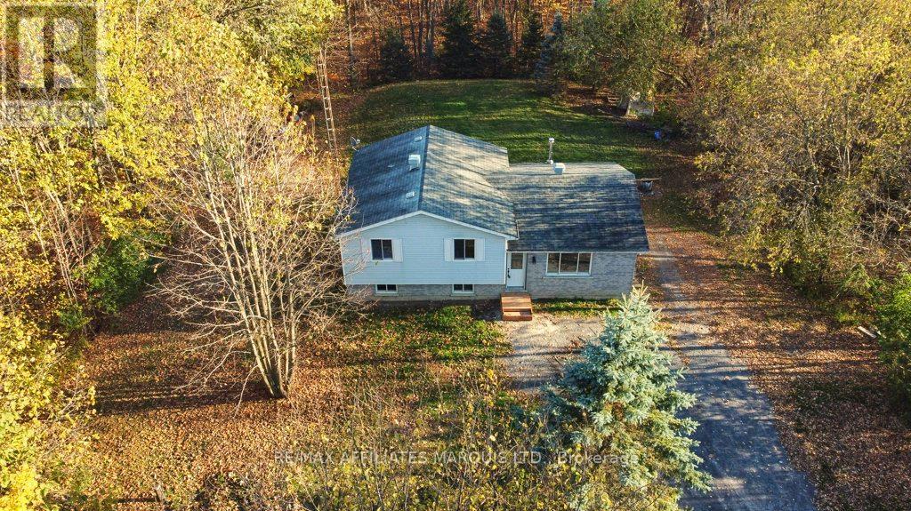 21450 Concession 10 Road, South Glengarry, Ontario K0C 1A0 - Photo 32 - X12462124