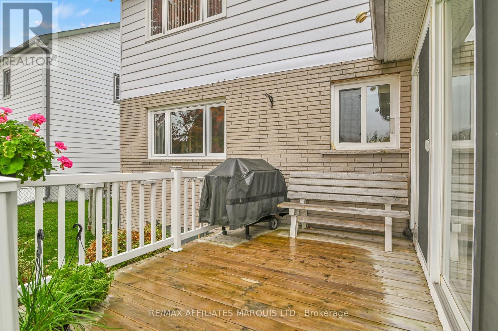 2151 Pitt Street, Cornwall, Ontario K6K 1A1 - Photo 43 - X12473145