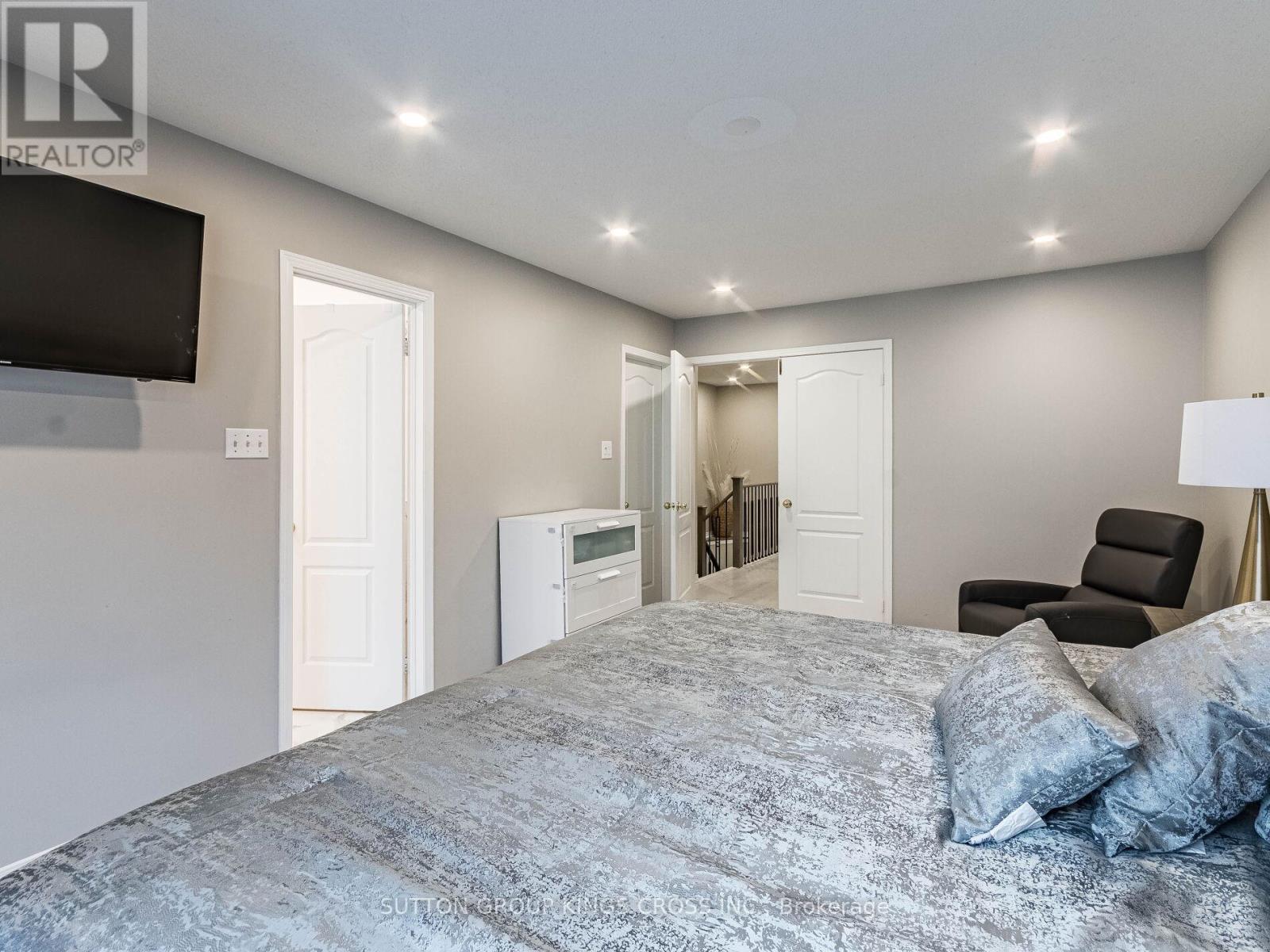 12 - 6399 Spinnaker Circle, Mississauga, Ontario  L5W 1Z4 - Photo 25 - W12608874