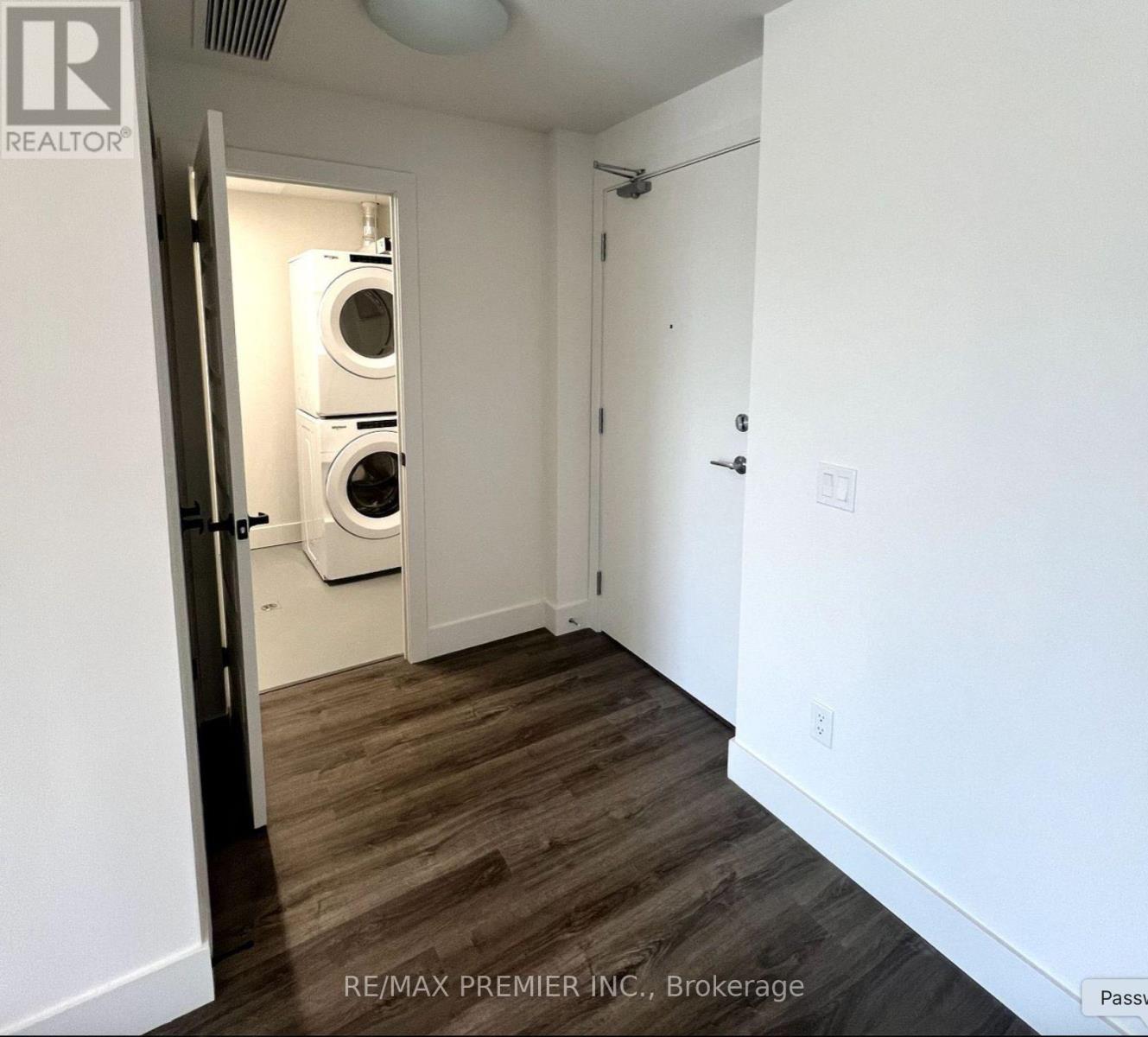 606 - 107 Roger Street, Waterloo, Ontario  N2J 0G3 - Photo 8 - X12608870