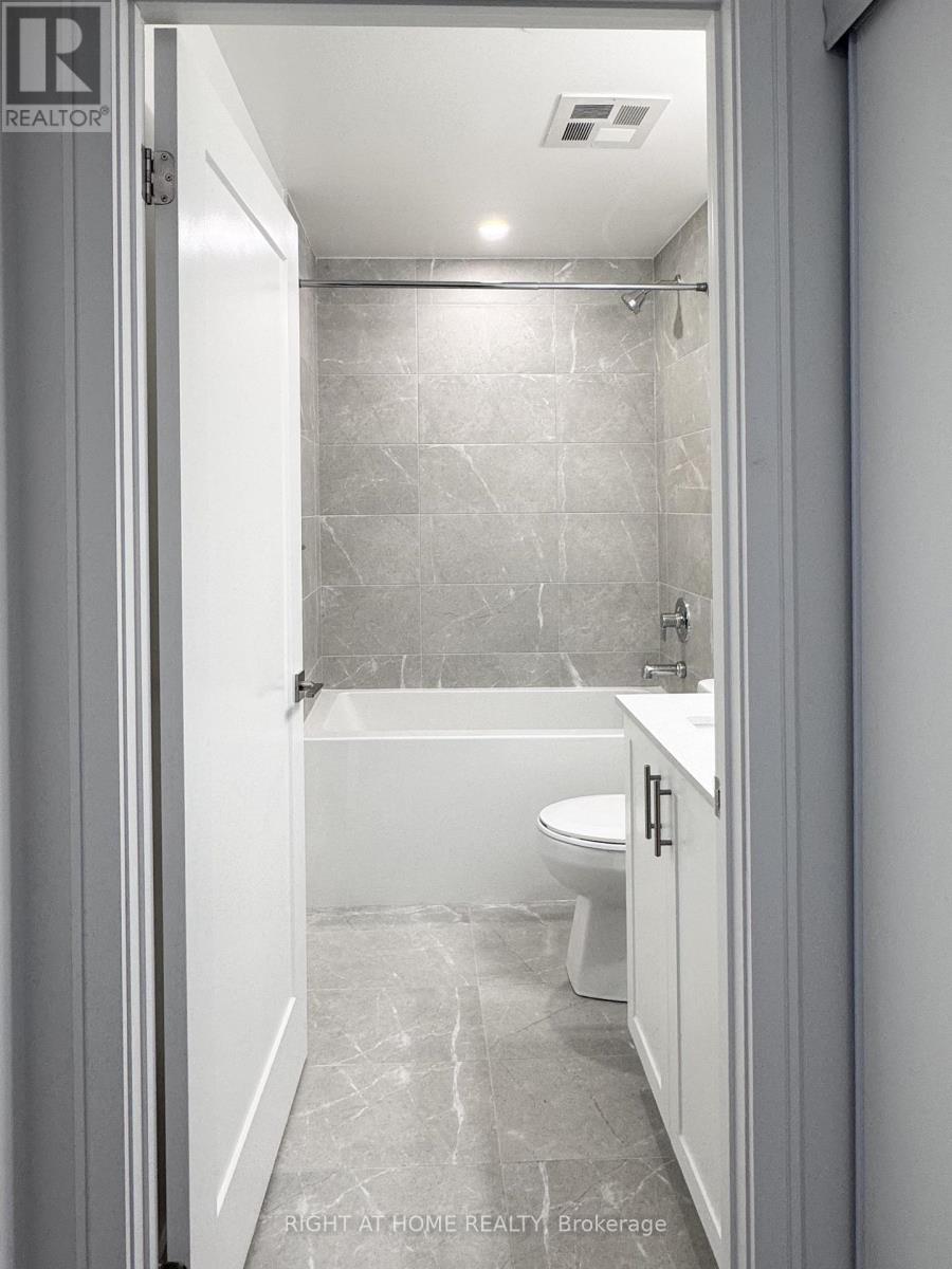 A706 - 705 Davis Drive, Newmarket, Ontario  L3Y 0J1 - Photo 15 - N12593158