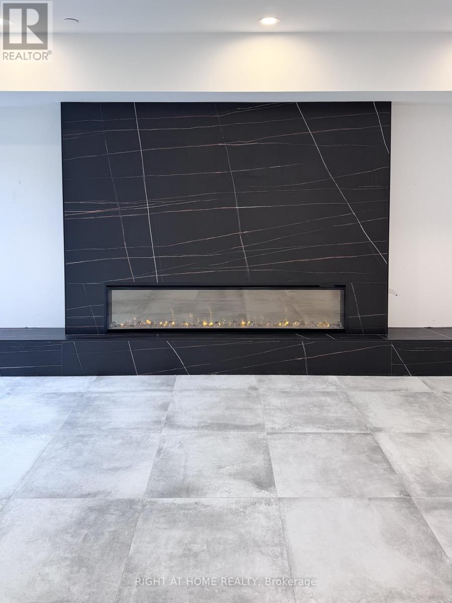 A706 - 705 Davis Drive, Newmarket, Ontario  L3Y 0J1 - Photo 17 - N12593158