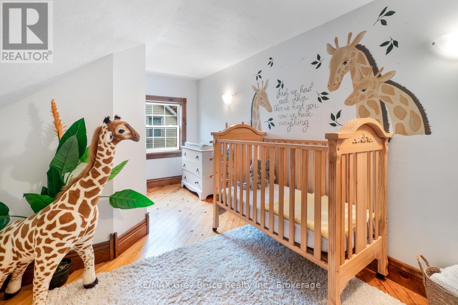 13 King Street, Brockton, Ontario  N0G 1J0 - Photo 22 - X12608924