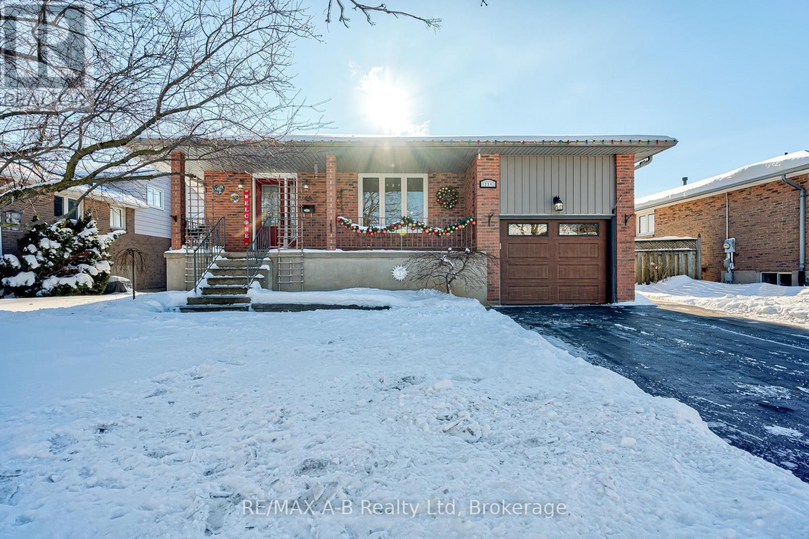 231 Whitelock Street, Stratford, Ontario  N5A 7L2 - Photo 2 - X12608936