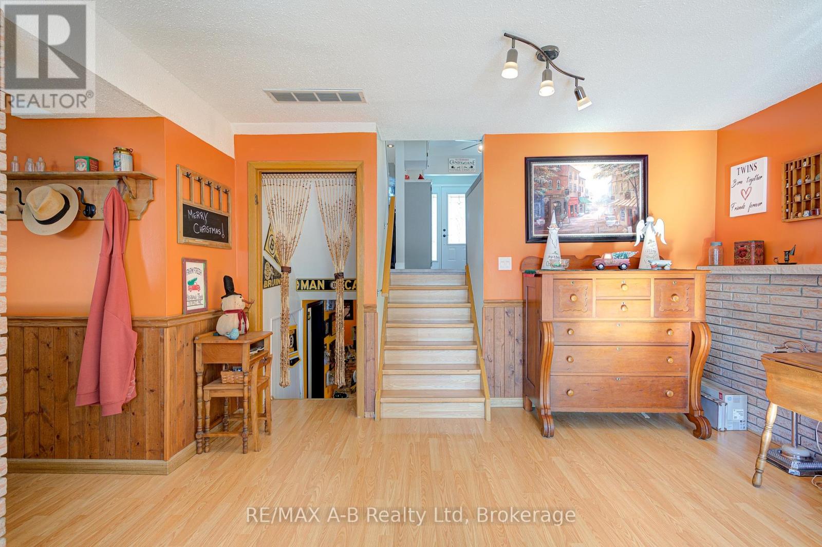 231 Whitelock Street, Stratford, Ontario  N5A 7L2 - Photo 23 - X12608936