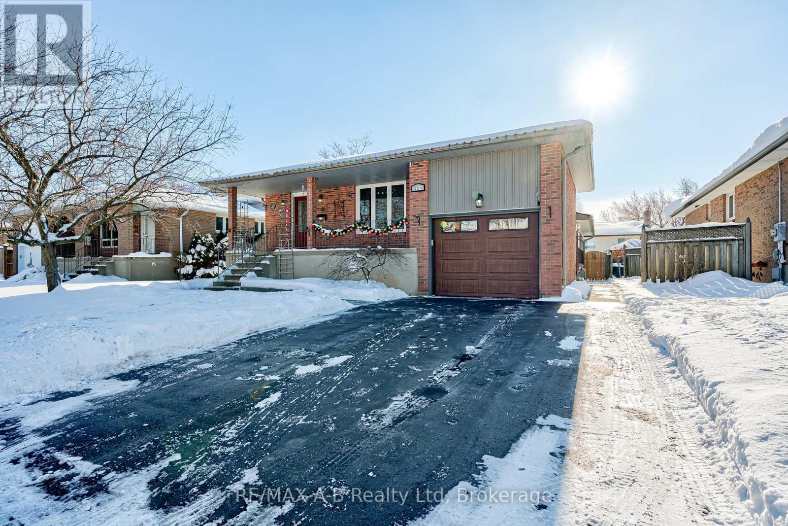 231 Whitelock Street, Stratford, Ontario  N5A 7L2 - Photo 3 - X12608936