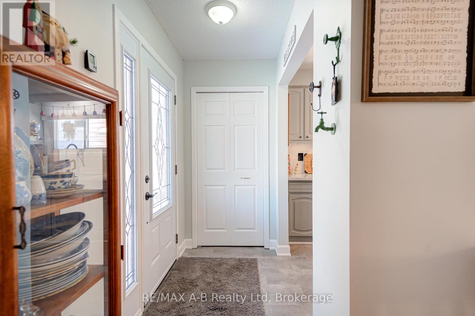 231 Whitelock Street, Stratford, Ontario  N5A 7L2 - Photo 7 - X12608936