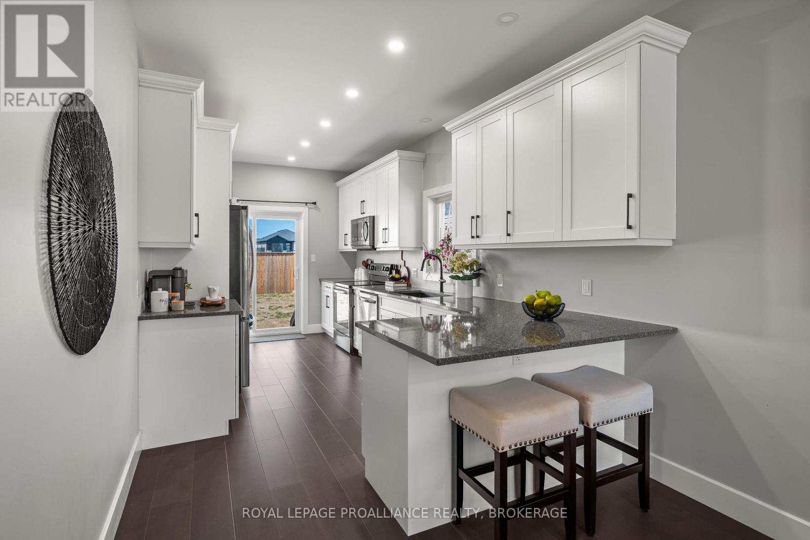 60 Potter Drive, Loyalist, Ontario K0H 2H0 - Photo 11 - X12383077