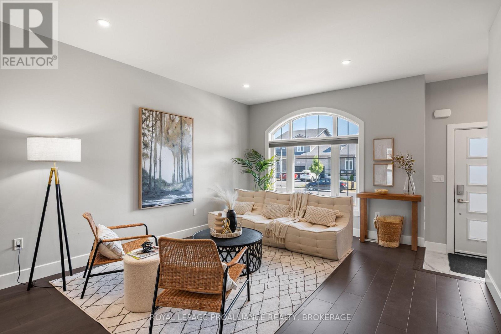 60 Potter Drive, Loyalist, Ontario K0H 2H0 - Photo 7 - X12383077