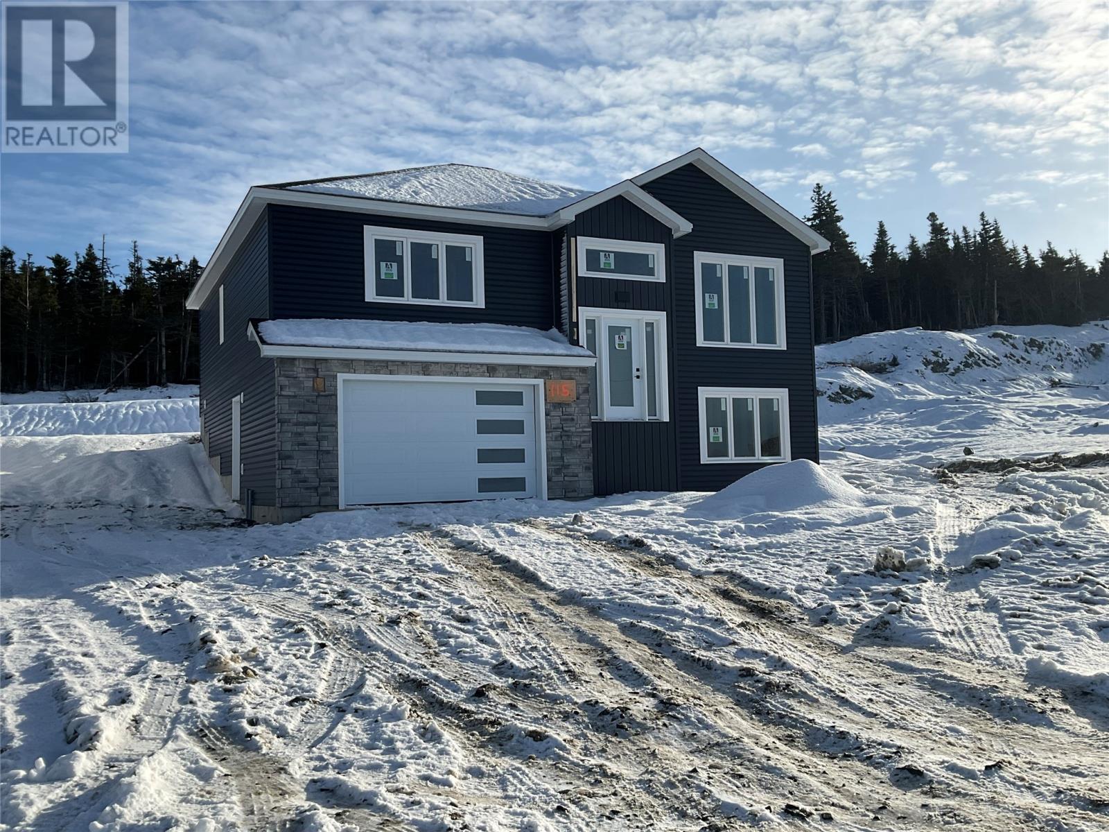 115 Sgt Donald Lucas Drive, Paradise, Newfoundland & Labrador  A1L 4L3 - Photo 2 - 1292324