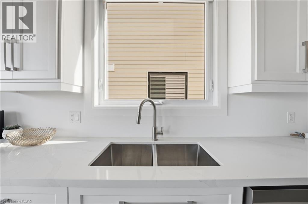 160a Concession Street W, Tillsonburg, Ontario  N4G 4G8 - Photo 9 - 40779985