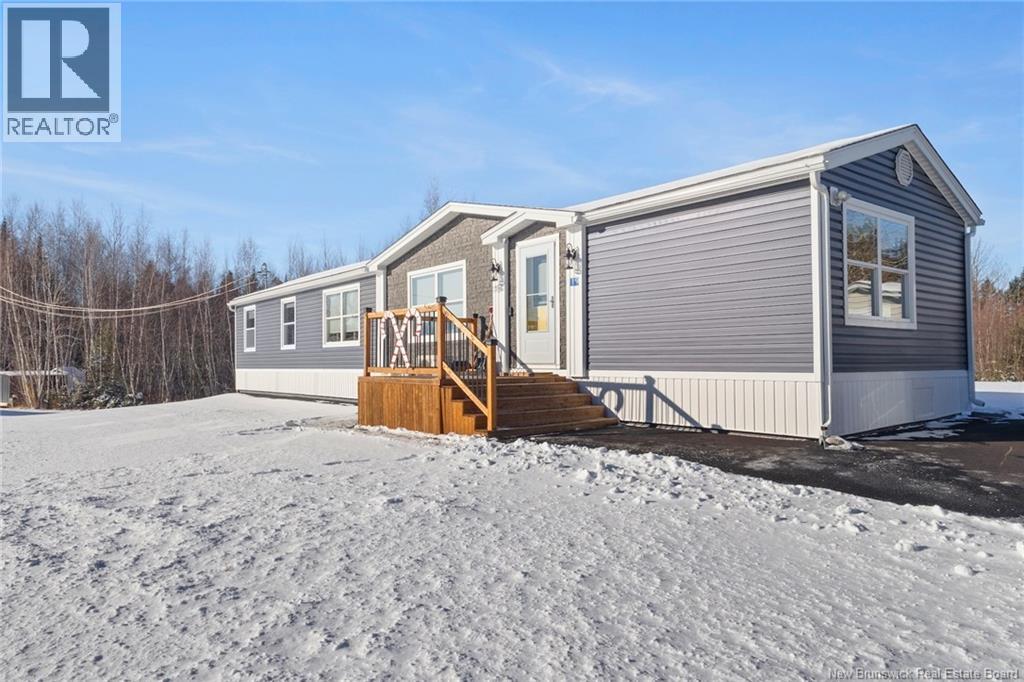 19 Birch Street, Waasis, New Brunswick E3B 9J1 - Photo 2 - NB130523