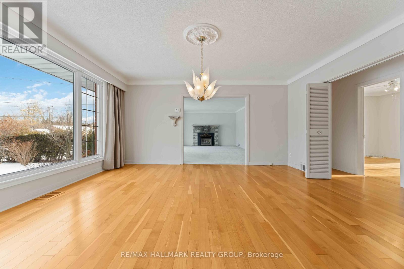 3654 Navan Road, Ottawa, Ontario  K4B 1H9 - Photo 7 - X12608932