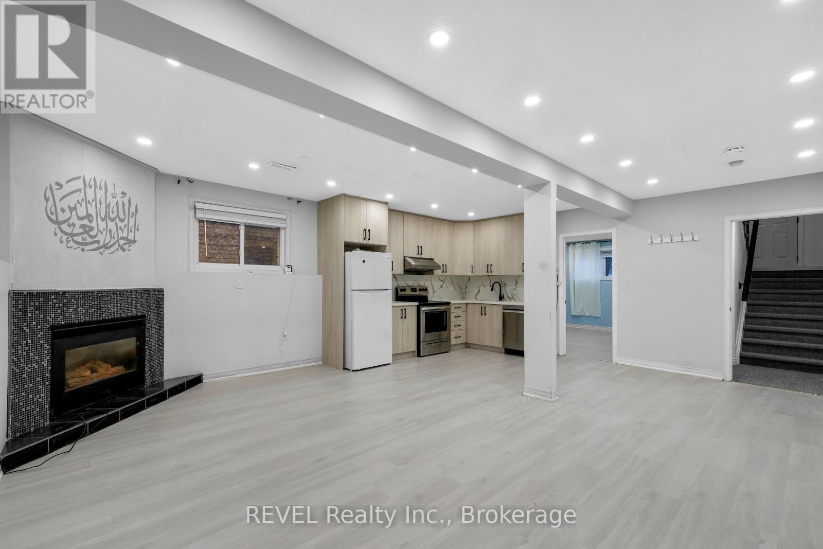 8172 Harvest Crescent, Niagara Falls, Ontario  L2H 3G4 - Photo 28 - X12608904