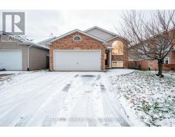 8172 Harvest Crescent, Niagara Falls (Ascot), Ca