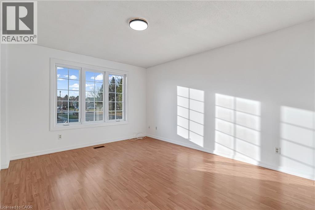 71 Edgemere Drive, Cambridge, Ontario N1P 1B3 - Photo 12 - 40784138