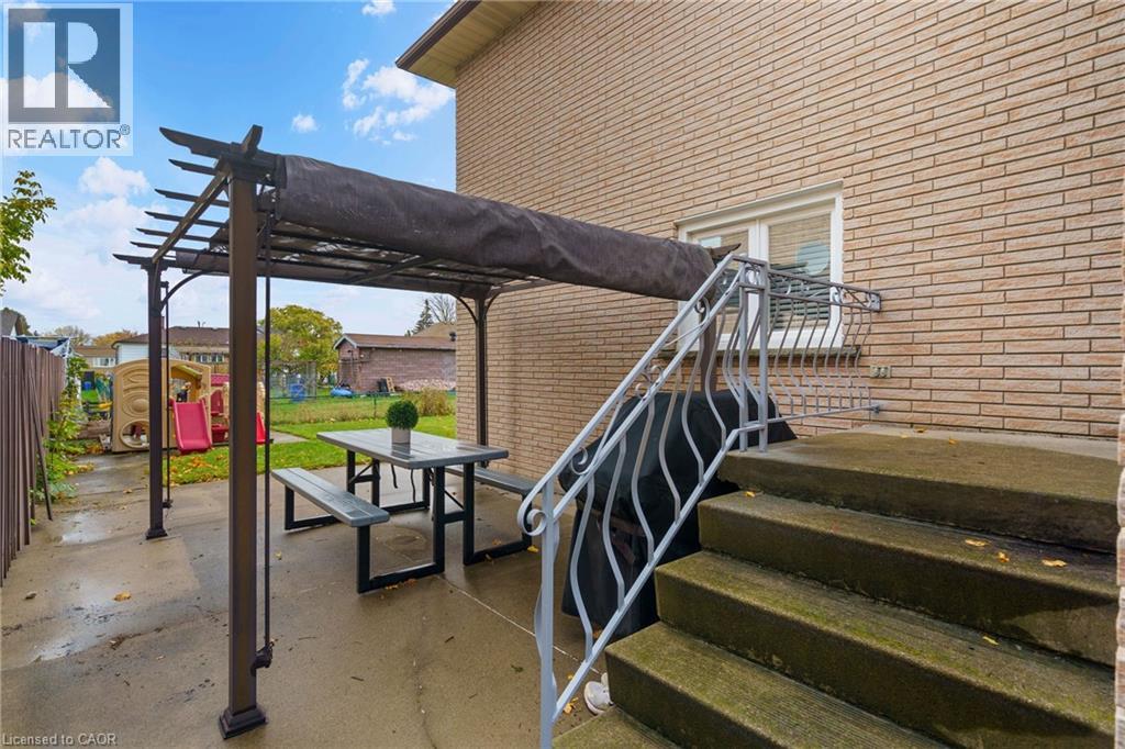 66 Ellington Avenue, Stoney Creek, Ontario L8E 3T6 - Photo 45 - 40785824