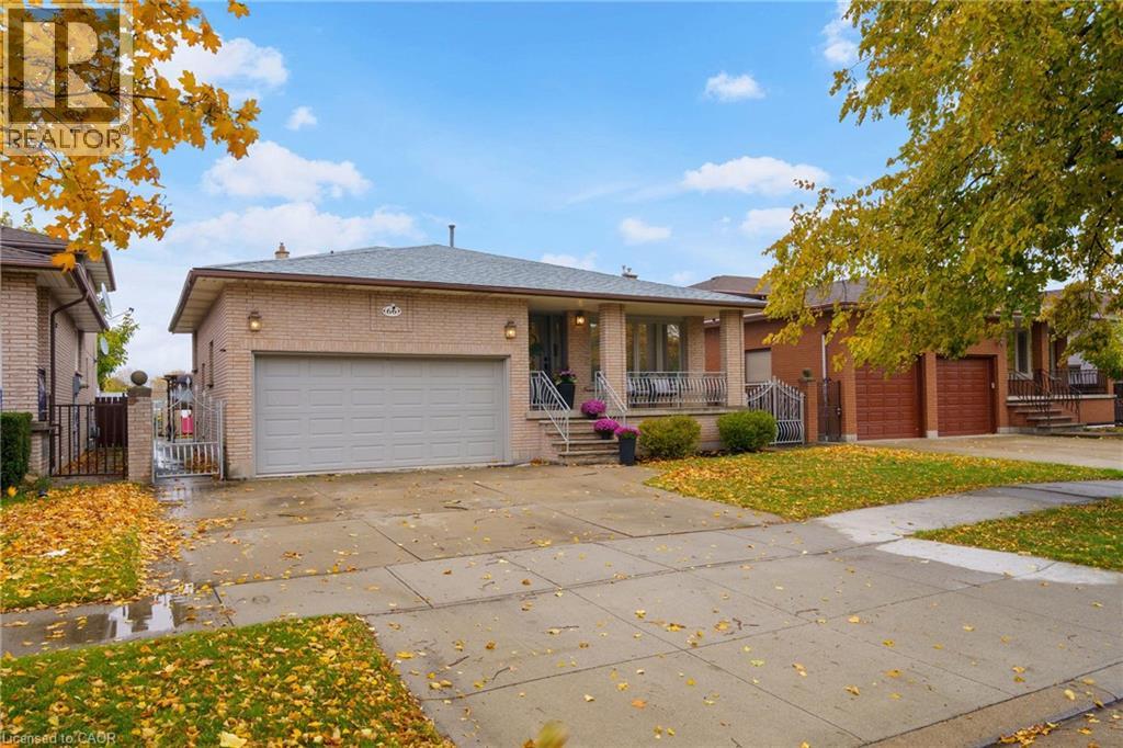 66 Ellington Avenue, Stoney Creek, Ontario L8E 3T6 - Photo 2 - 40785824