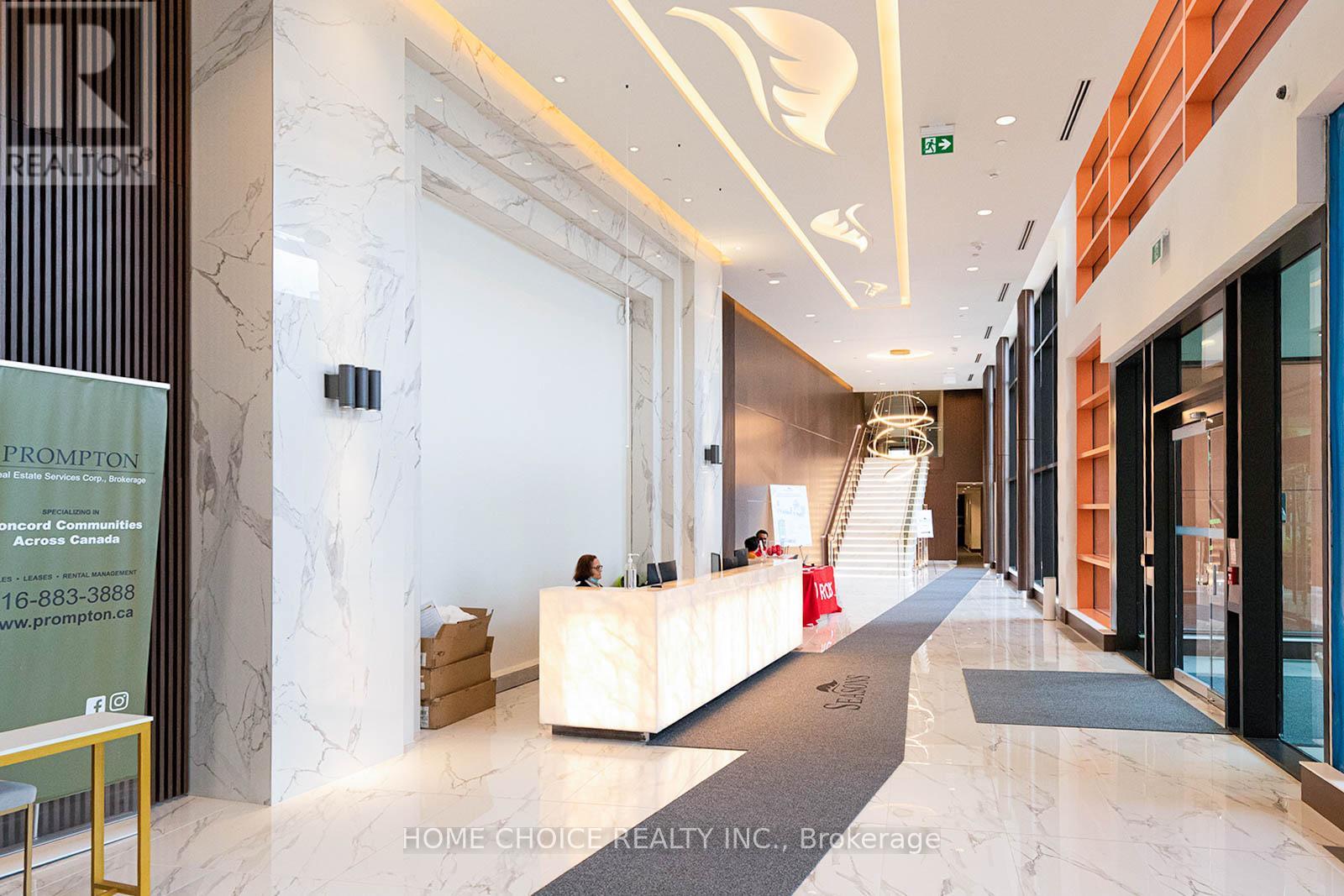 95 Mcmahon Drive, Toronto, Ontario  M2K 0H2 - Photo 5 - C12608928