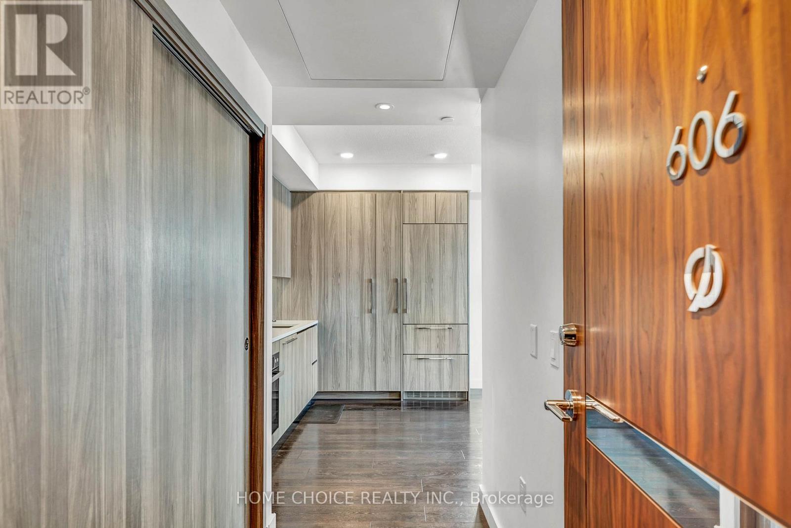 95 Mcmahon Drive, Toronto, Ontario  M2K 0H2 - Photo 8 - C12608928