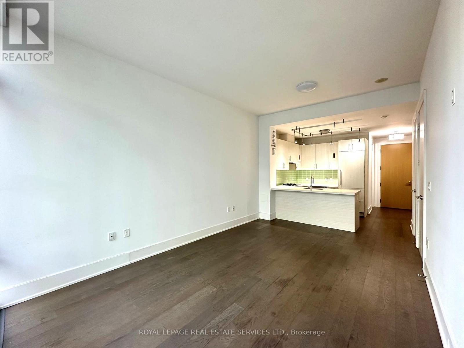 818 - 39 Queens Quay E, Toronto, Ontario  M5E 0A5 - Photo 11 - C12608444